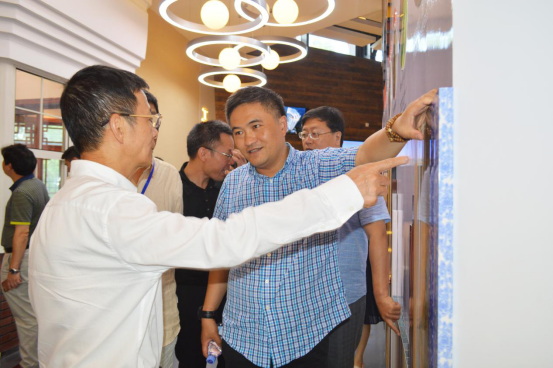 國(guó)家標(biāo)準(zhǔn)GB/T 8478《鋁合金門窗》審查會(huì)在佛山順利召開(kāi)(圖11) 國(guó)家標(biāo)準(zhǔn)GB/T 8478《鋁合金門窗》審查會(huì)在佛山順利召開(kāi)(圖11)